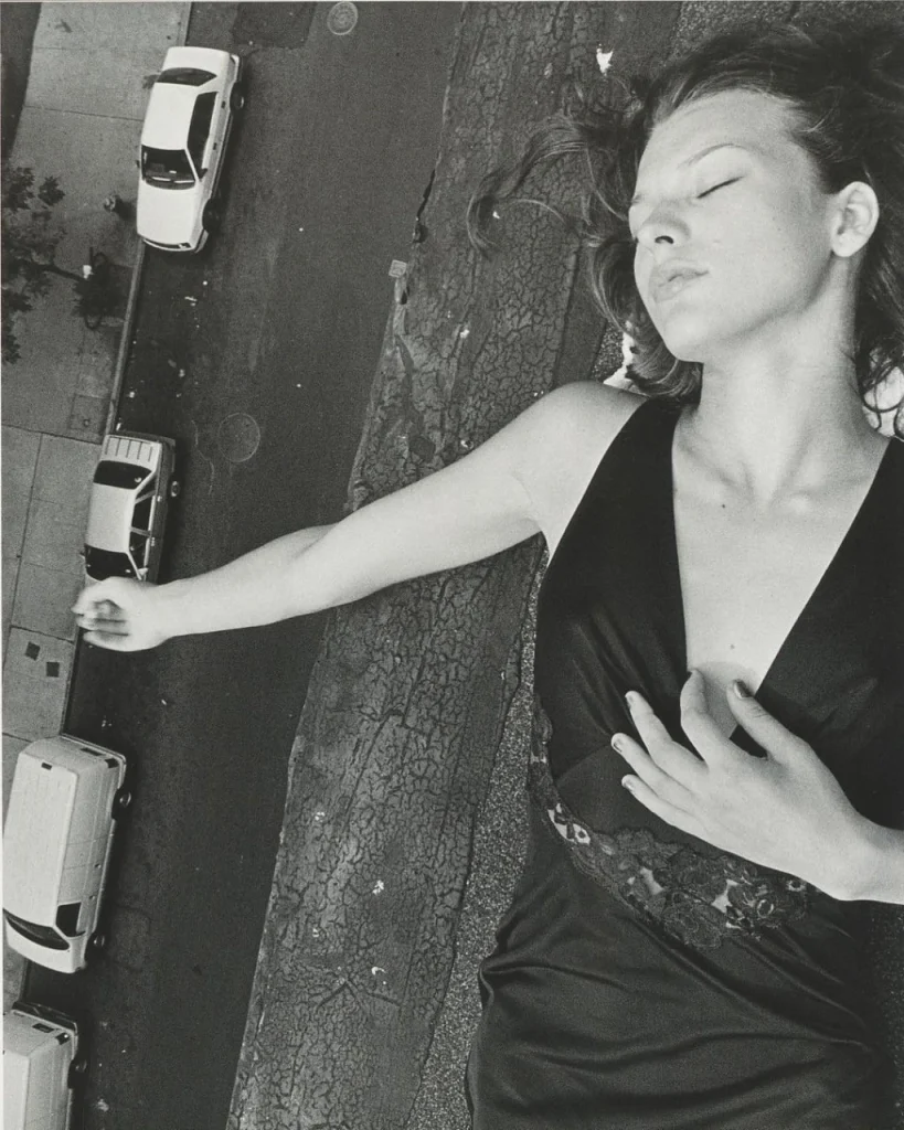 Heroin Chic Fashion: The Rise and Fall of Grunge Aesthetic