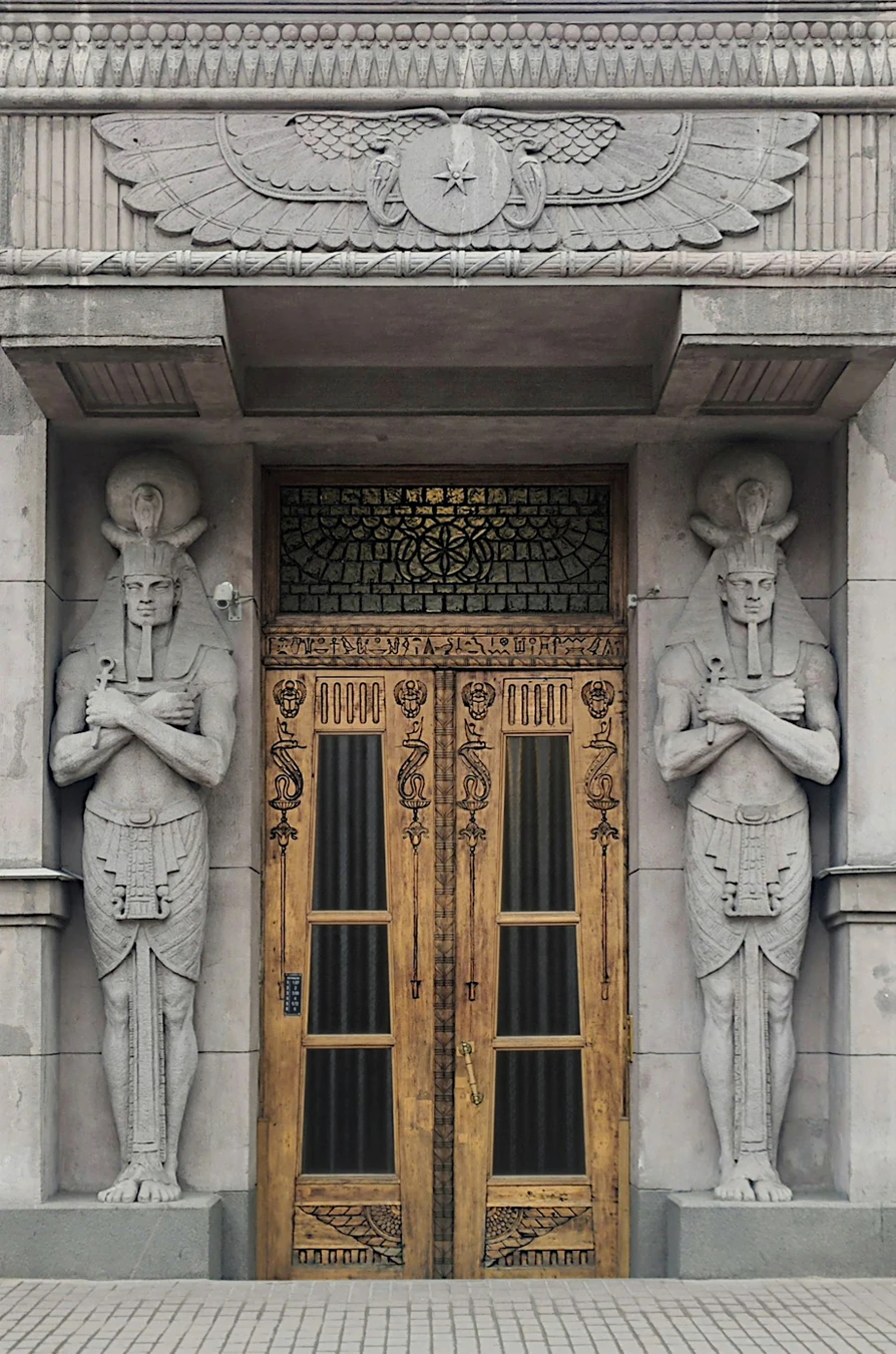 Египетский дом", Санкт-Петербург, Россия. Построен в 1913 году по проекту архитектора Михаила Сонгайло