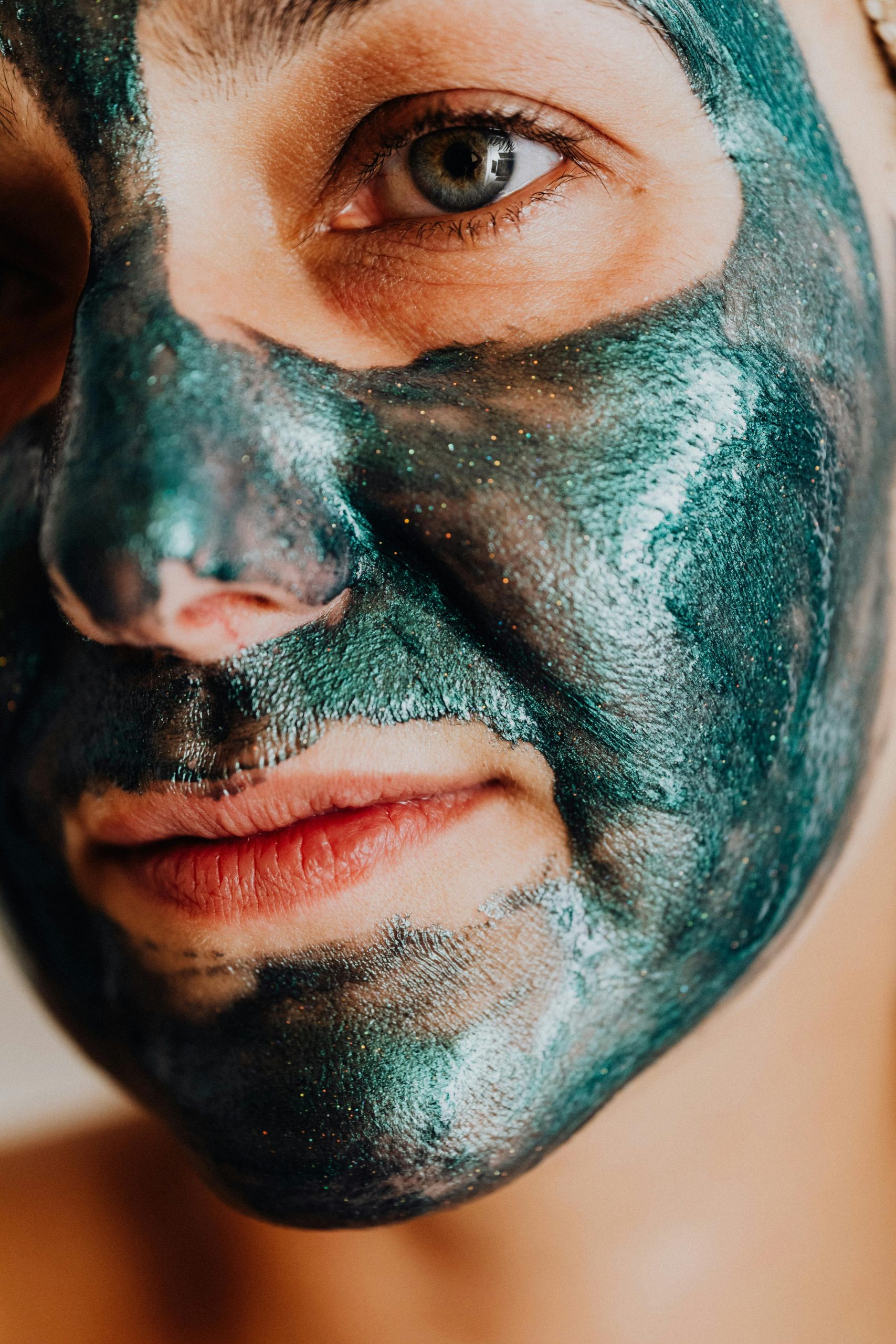 How to Choose a Mask for Your Skin Type